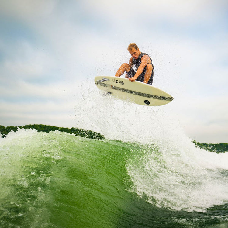 Hyperlite Condor Wakesurf Board 2024 - BoardCo