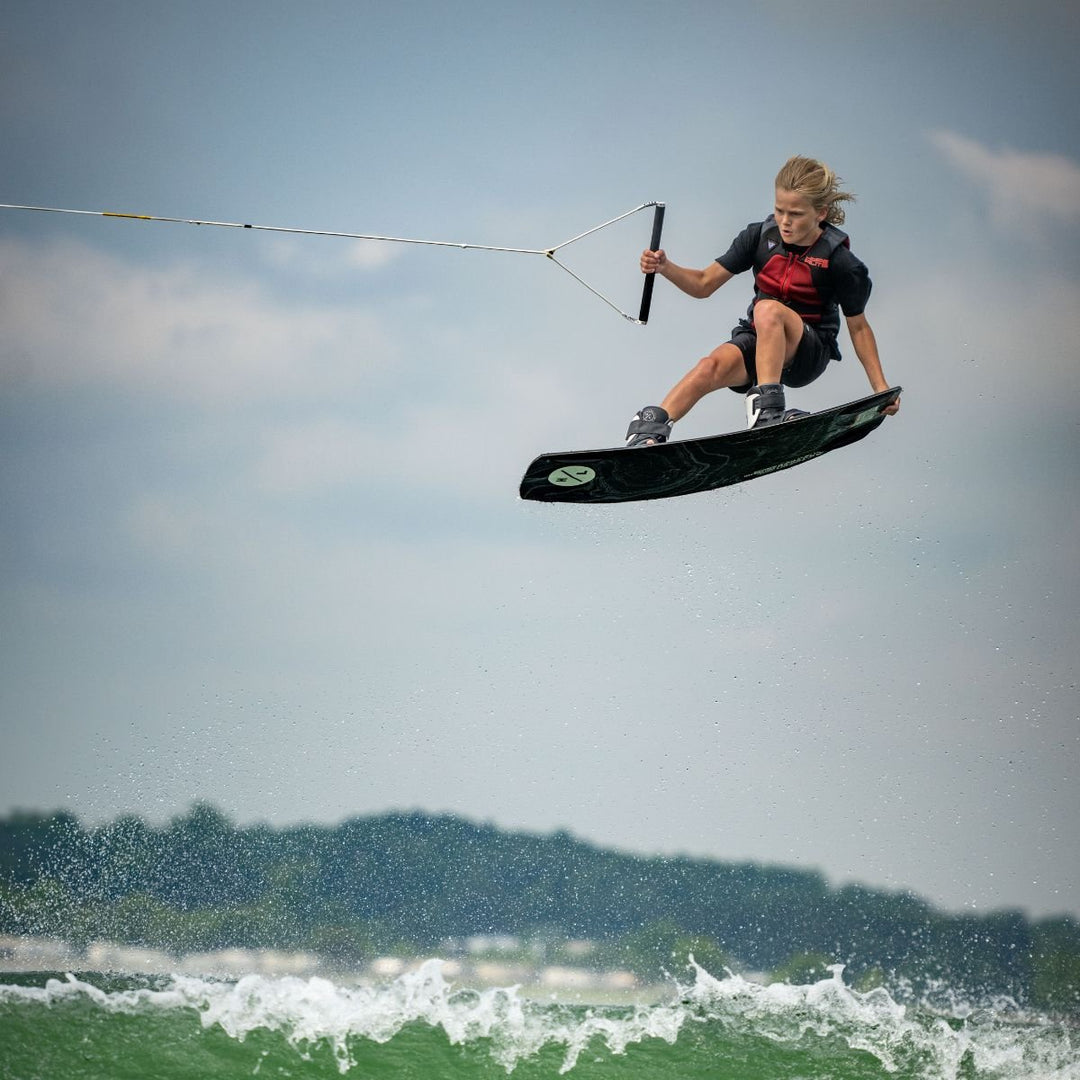 Hyperlite Cryptic Jr Wakeboard 2024