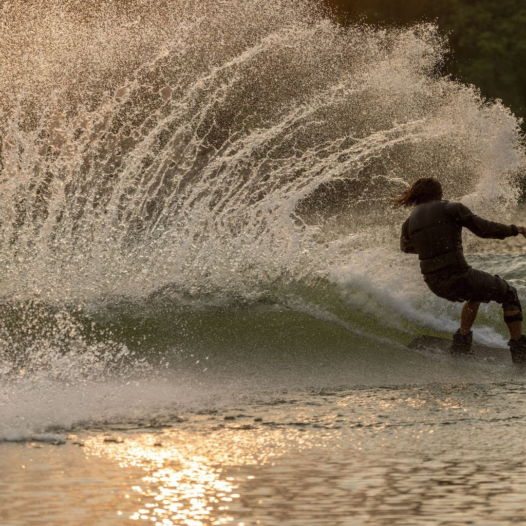 Hyperlite Cryptic Wakeboard 2024