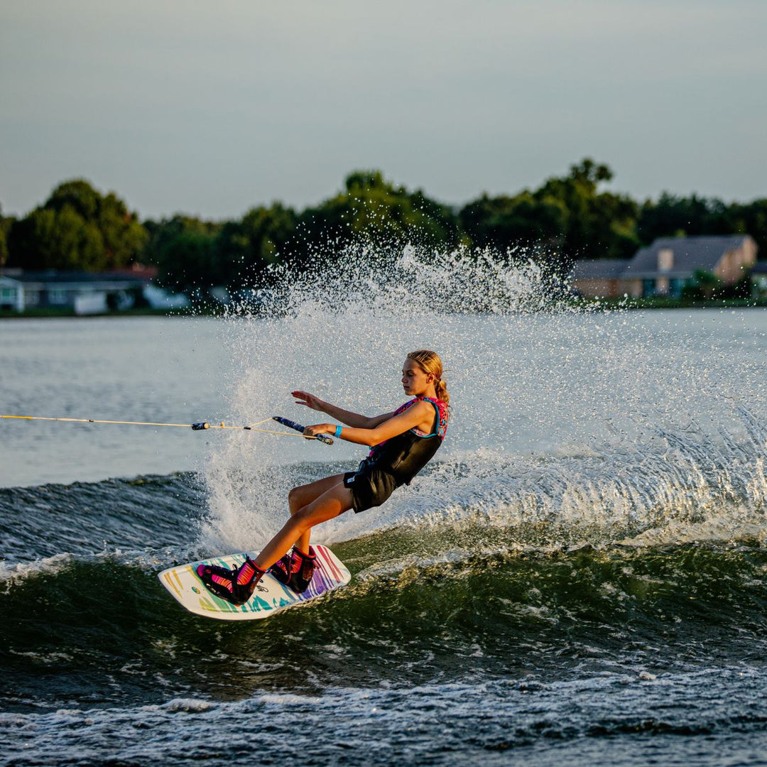 Hyperlite Divine Jr Wakeboard 2025