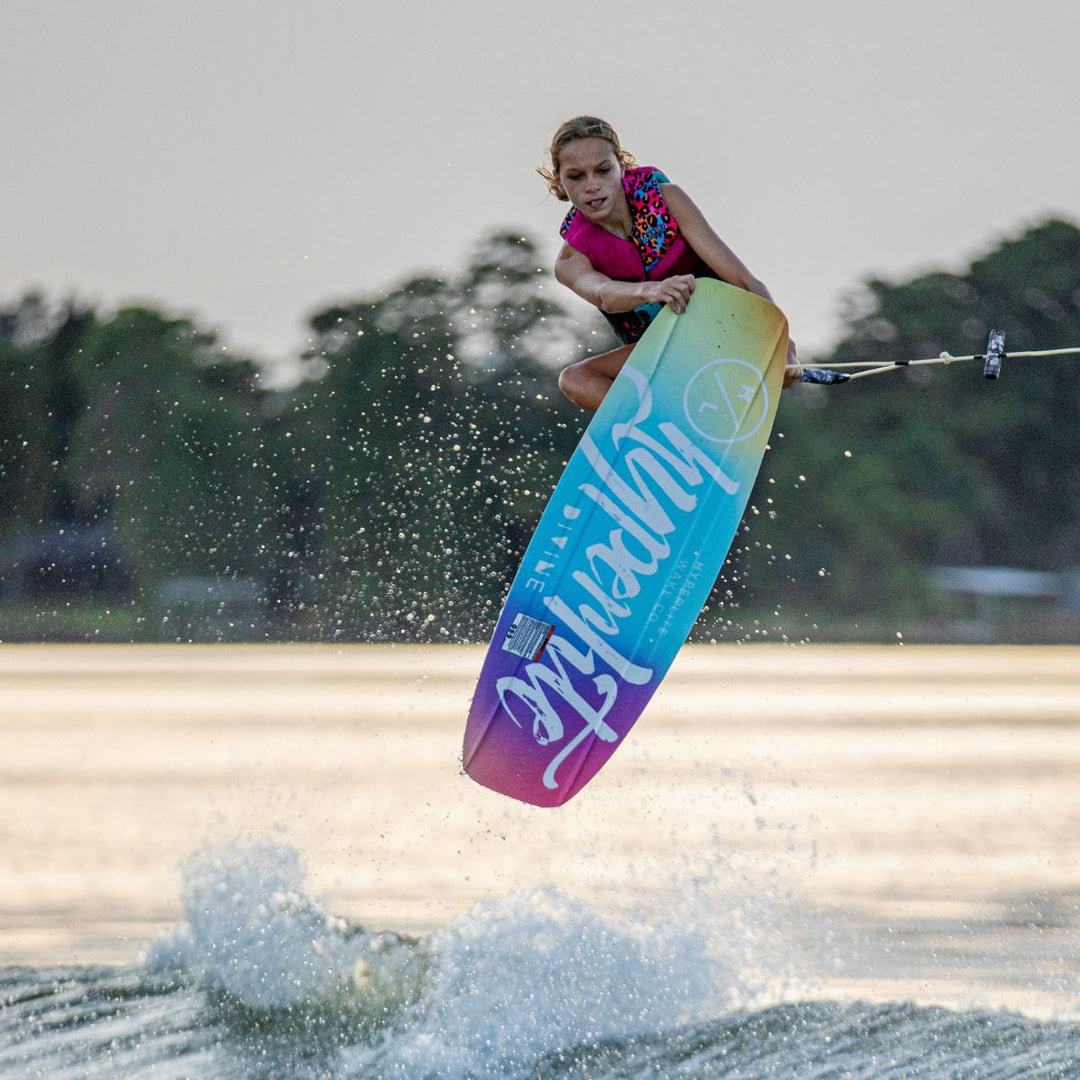 Hyperlite Divine Wakeboard 2025