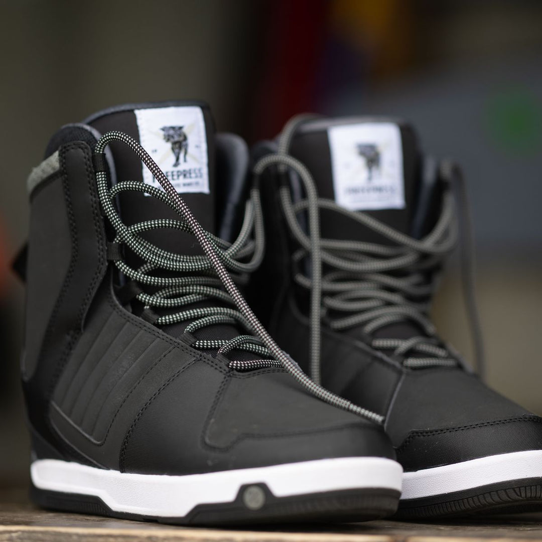 Hyperlite Freepress Wakeboard Bindings 2024