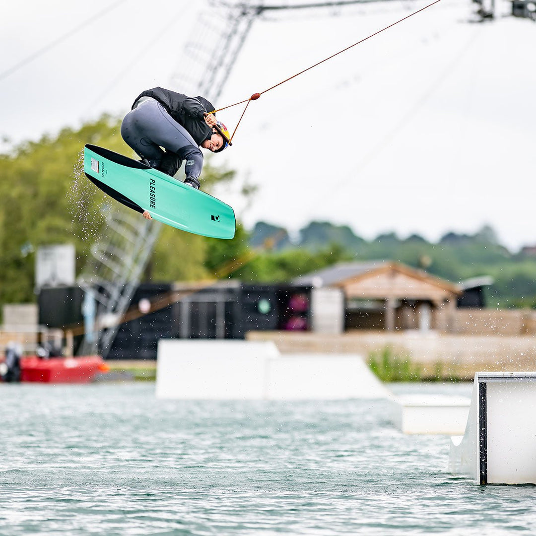 Hyperlite Pleasure Cable Wakeboard 2025