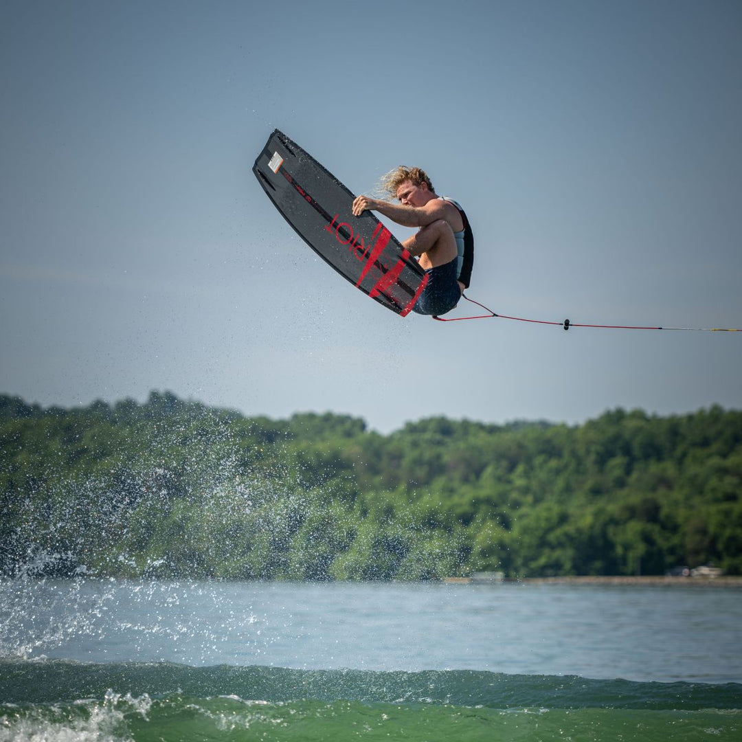 Hyperlite Riot Wakeboard 2024