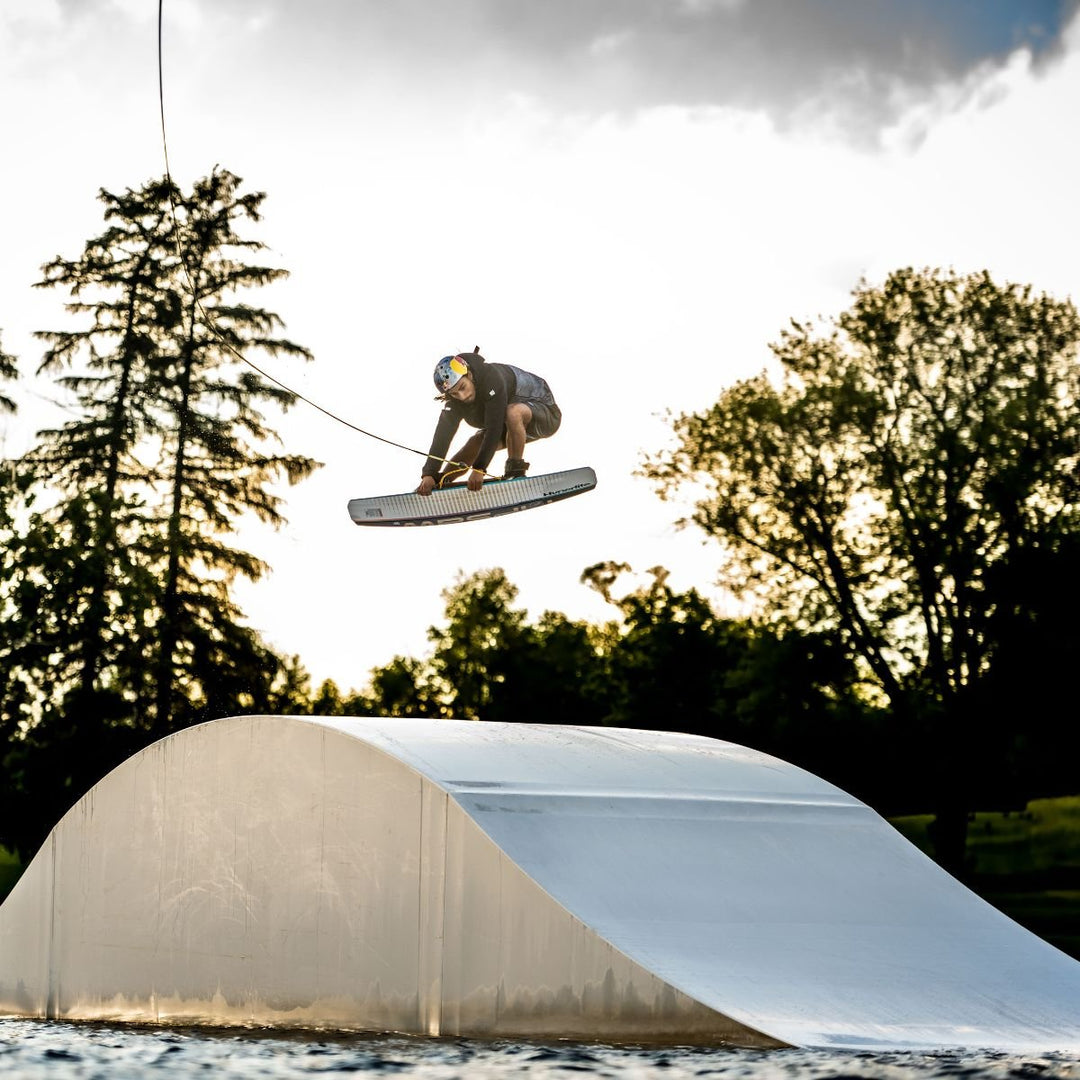 Hyperlite Ripsaw Cable Wakeboard 2024