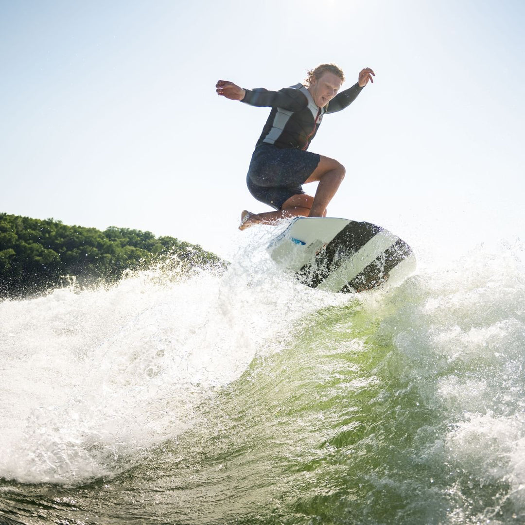 Hyperlite Smoke Wagon Wakesurf Board 2024 - BoardCo